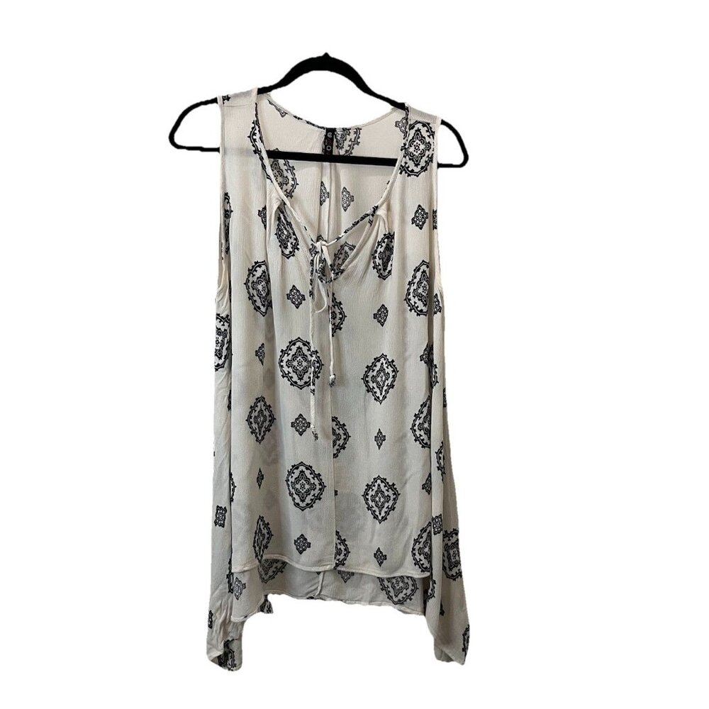 Vision USA White Black Paisley Tie Tassel Neck Shark Hem Sleeveless Top Womens S